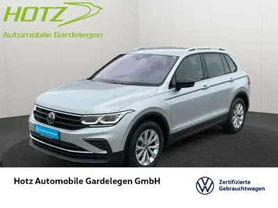 Gebraucht VW Tiguan United 150 PS (110 kW) 2021 Reflexsilber metallic SUV