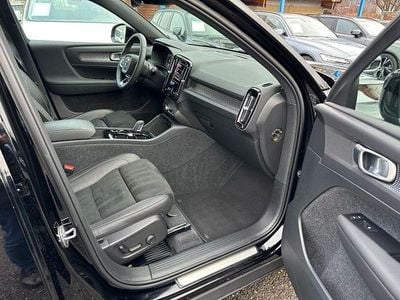 Second-hand Volvo XC40 R-Design 261 CP (191 kW) 2021 Negru SUV