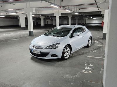 Gebraucht Opel Astra GTC Active 165 PS (121 kW) 2013 Grau Limousine