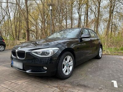 gebraucht BMW 118 d /Xenon Scheckheft-gepflegt