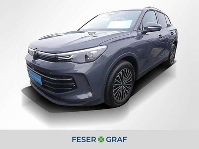 Delfingrau metallic Gebraucht 2024 VW Tiguan Life SUV | 38.740 € (Fairer Preis)
