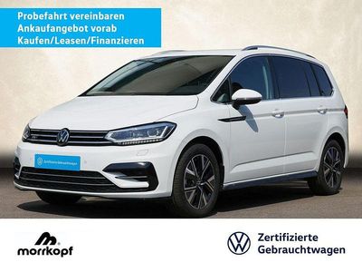 Pure white (weiß), uni Gebraucht 2025 VW Touran R-line Van / Kleinbus | 41.900 € (Teuer)