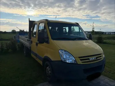 Używany Iveco Daily 136 KM (100 kW) 2009 Żółty SUV
