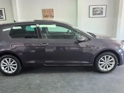 Używany VW Golf VII LOUNGE 86 KM (63 kW) 2016 Szary Sedan/Limuzyna
