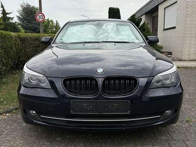 BMW 523