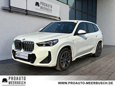 Gebraucht BMW iX1 M Sport 230 kW (313 PS) 2023 Alpinweiss iii SUV