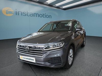 Grau Gebraucht 2022 VW Touareg SUV | 42.849 € (Guter Preis)