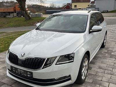 Gebraucht Skoda Octavia Style 150 PS (110 kW) 2019 Weiß Kombi