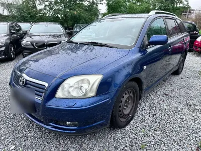 Gebraucht Toyota Avensis Executive 147 PS (108 kW) 2004 Blau Kombi