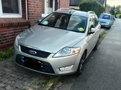 Gebraucht Ford Mondeo 145 PS (106 kW) 2008 Gold Kombi