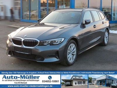 Grau Gebraucht 2020 BMW 320 Advantage Kombi | 23.990 € (Guter Preis)