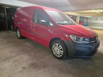 Gebraucht VW Caddy Maxi 150 PS (110 kW) 2019 Rot Van / Kleinbus