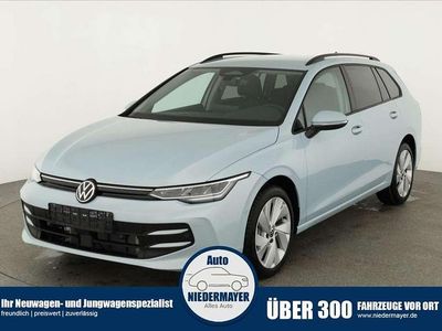 Neu VW Golf VIII Life 150 PS (110 kW) 2025 Crystal ice blue metallic Kombi