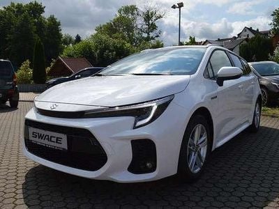 Gebraucht Suzuki Swace Comfort+ 140 PS (102 kW) 2025 Super white Kombi