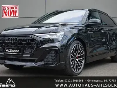 Gebraucht Audi Q8 S-Line 286 PS (210 kW) 2025 Mythosschwarz SUV