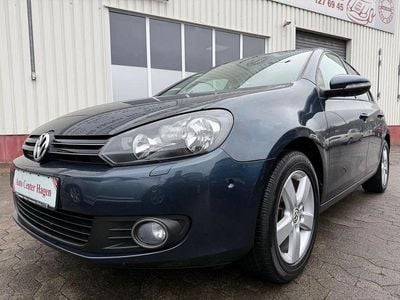Gebraucht VW Golf VI Team 80 PS (58 kW) 2010 Blau Kleinwagen