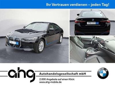 Second-hand BMW i4 Sport Line 250 kW (340 CP) 2023 Negru Berlinǎ