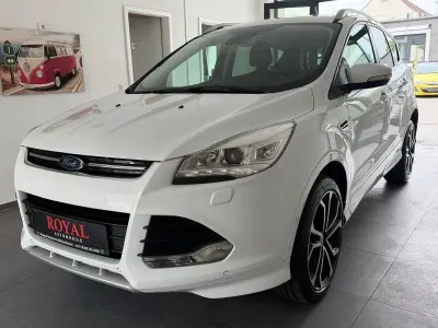 Używany Ford Kuga ST-Line 150 KM (110 kW) 2016 Biały SUV