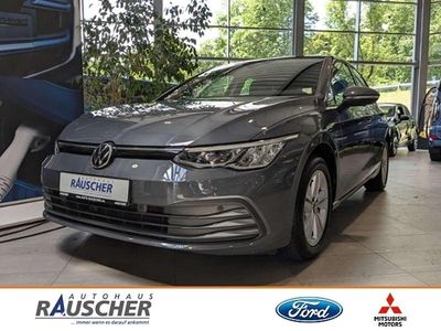 Gebraucht VW Golf VIII Life 150 PS (110 kW) 2020 Delfingrau metallic Limousine