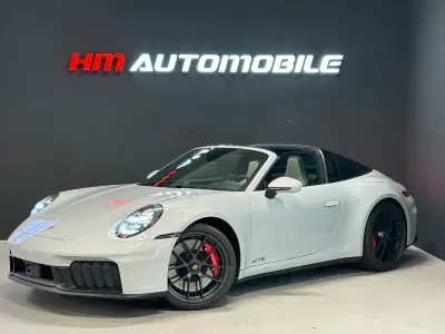 Gebraucht Porsche 992 541 PS (397 kW) 2026 Beige Cabrio