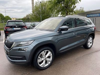 gebraucht Skoda Kodiaq 2.0 TDI DSG SCR Style 4x4 LED AHK Nav ACC