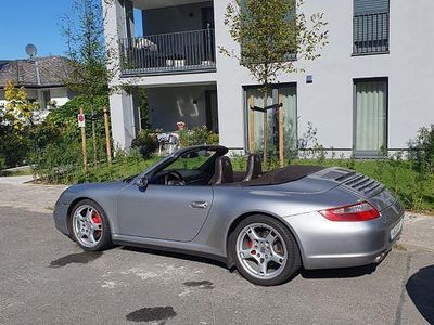 Porsche 911 Carrera 4S Cabriolet