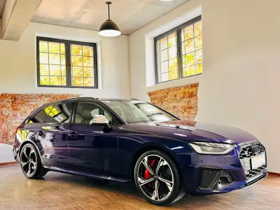 Gebraucht Audi S4 Sport 341 PS (250 kW) 2023 Navarrablau metallic Kombi