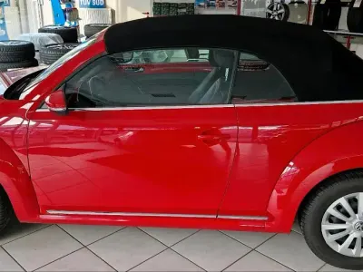 Gebraucht VW Beetle 105 PS (77 kW) 2013 Rot Kleinwagen