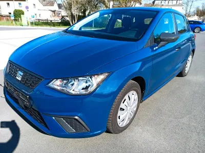 Gebraucht Seat Ibiza Reference 75 PS (55 kW) 2018 Blau Kleinwagen