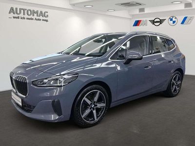 Sparkling kupfergrau Gebraucht 2022 BMW 218 Van / Kleinbus | 21.980 € (Fairer Preis)