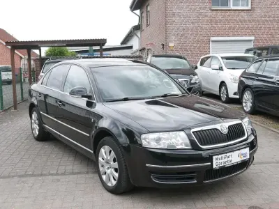 Gebraucht Skoda Superb Exclusive 116 PS (85 kW) 2007 Schwarz Limousine