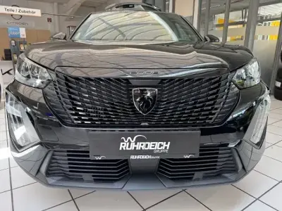 Gebraucht Peugeot 2008 Style 136 PS (100 kW) 2025 Schwarz SUV