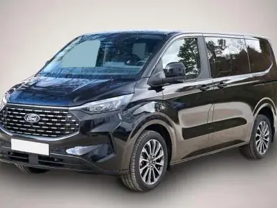 Neu Ford Tourneo Custom Titanium 170 PS (125 kW) 2026 Manufacturer Van