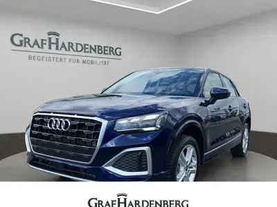 Neu Audi Q2 Advanced Plus 150 PS (110 kW) 2026 Blau SUV