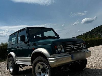 Suzuki Samurai