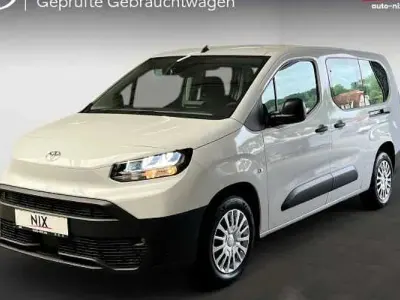 Neu Toyota Proace Verso City 100 kW (136 PS) 2025 Weiß Kombi