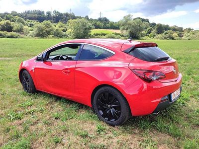 Opel Astra GTC
