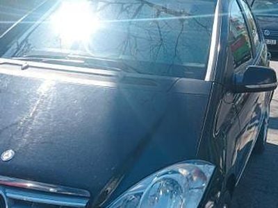 Usata Mercedes A180 Avantgarde 109 CV (80 kW) 2011 Nero Monovolume