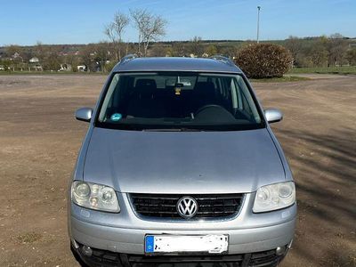 Gebraucht VW Touran Highline 140 PS (102 kW) 2005 Silber Van / Kleinbus