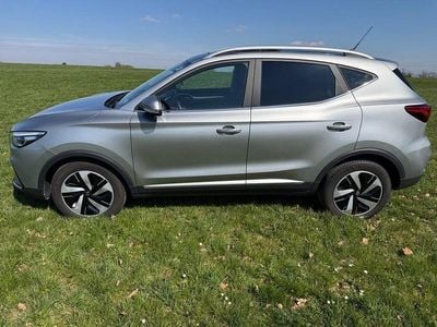 Second-hand MG ZS Luxury 114 kW (156 CP) 2022 Argintiu SUV