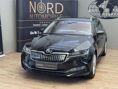 Gebraucht Skoda Superb Style 218 PS (160 kW) 2023 Schwarz Kombi