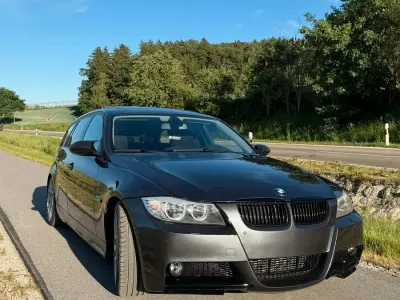 Gebraucht BMW 318 M Sport 143 PS (105 kW) 2008 Grau Kombi