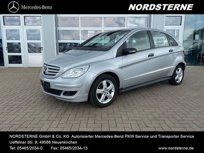 Gebraucht Mercedes B150 95 PS (69 kW) 2007 Silber metallic Van / Kleinbus