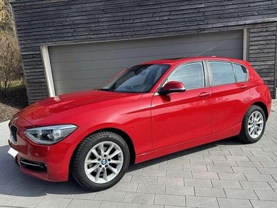 Usata BMW 118 Sport Line 143 CV (105 kW) 2012 Rosso Utilitaria