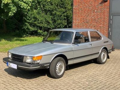 Gebraucht Saab 900 110 PS (80 kW) 1985 Silber Coupé