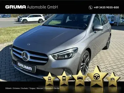 Gebraucht Mercedes B200 Progressive 163 PS (119 kW) 2019 Grau Kleinwagen