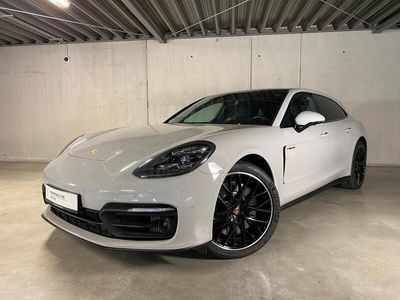 Porsche Panamera 4S