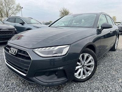 Używany Audi A4 Basis 163 KM (119 kW) 2022 Szary Kombi