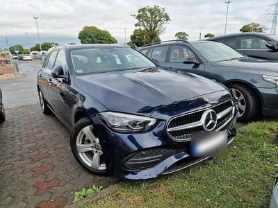 Second-hand Mercedes C180 Avantgarde 170 CP (125 kW) 2022 Albastru Break