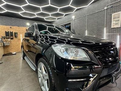 Gebraucht Mercedes ML350 Edition 1 258 PS (189 kW) 2012 Schwarz SUV